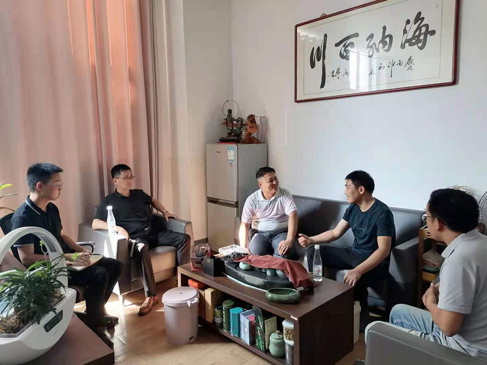 國資運營公司走訪九龍園區(qū)企業(yè)，服務重點項目發(fā)展
