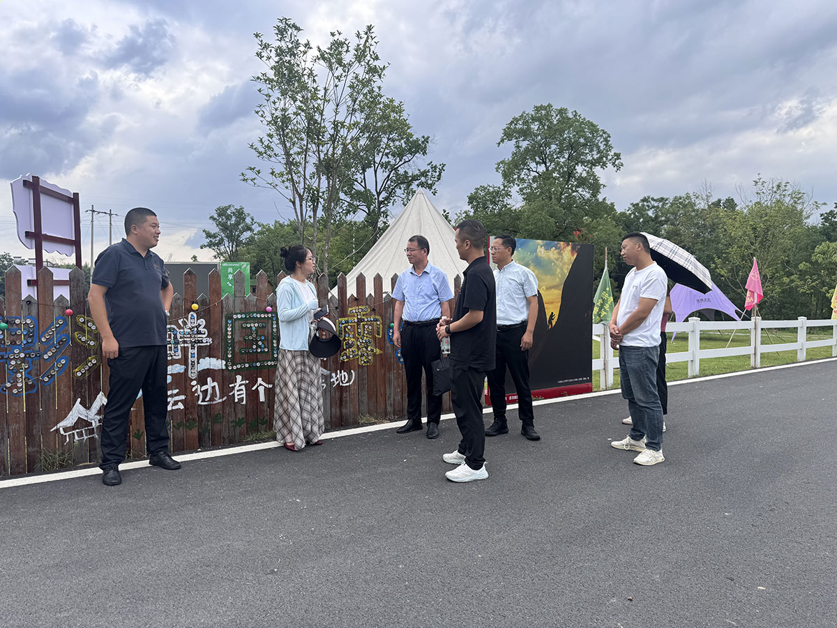 文化為魂，生態(tài)為基——傍霞村鄉(xiāng)村振興特色模式探討