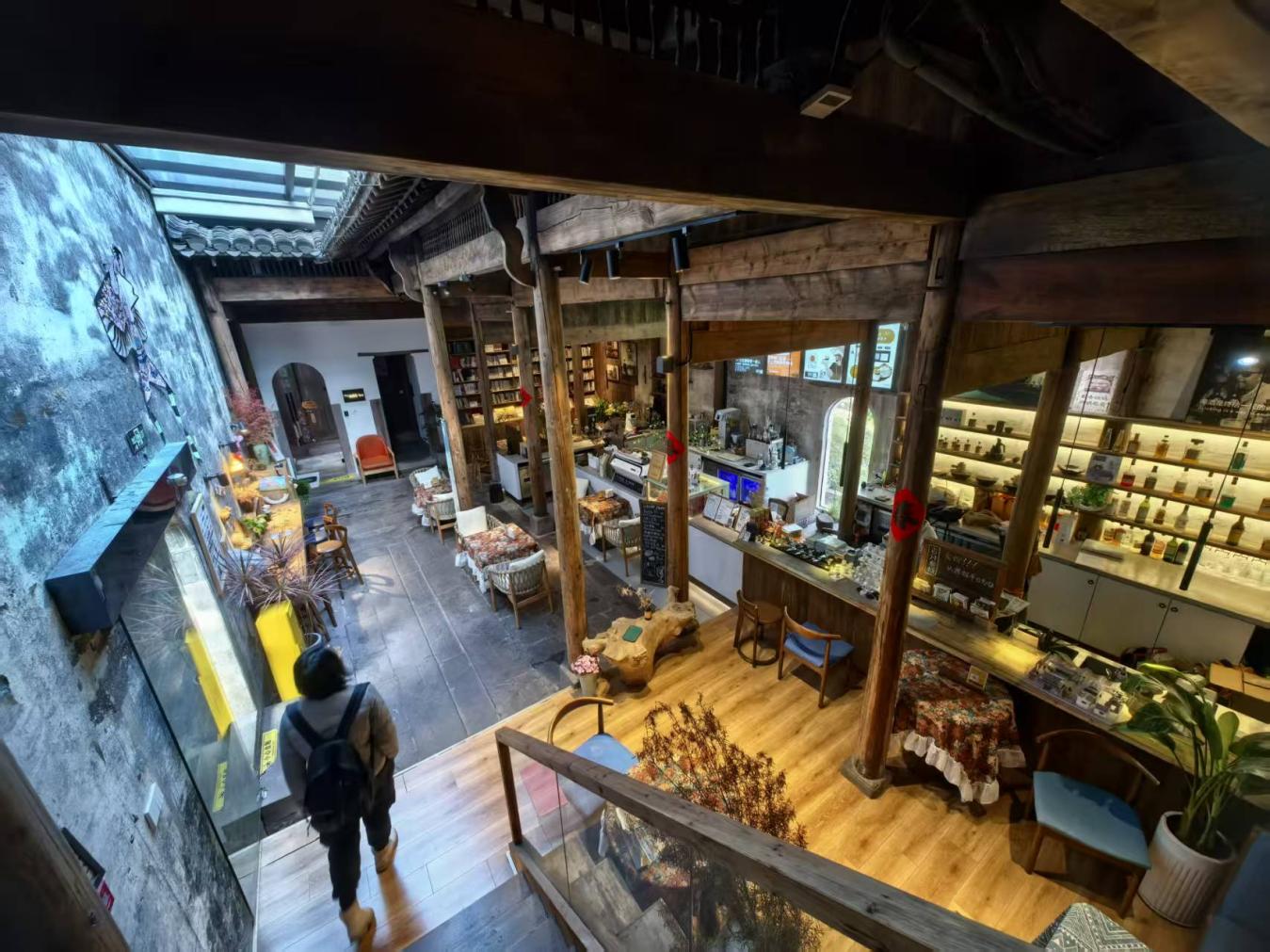 聚焦文化傳承與項(xiàng)目創(chuàng)新，華誼兄弟赴黃山市開展合作考察